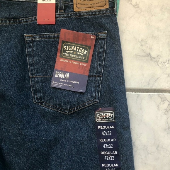 Signature by Levi Strauss Other - [NWT]  Levi Strauss Signature Regular Jeans Sz 42